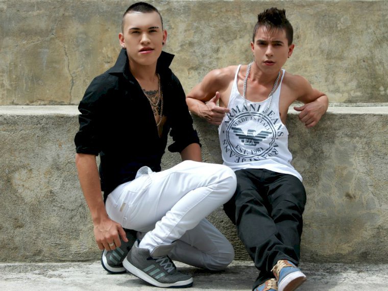 CoupleLatinBoys' profilo - Immagine n°0