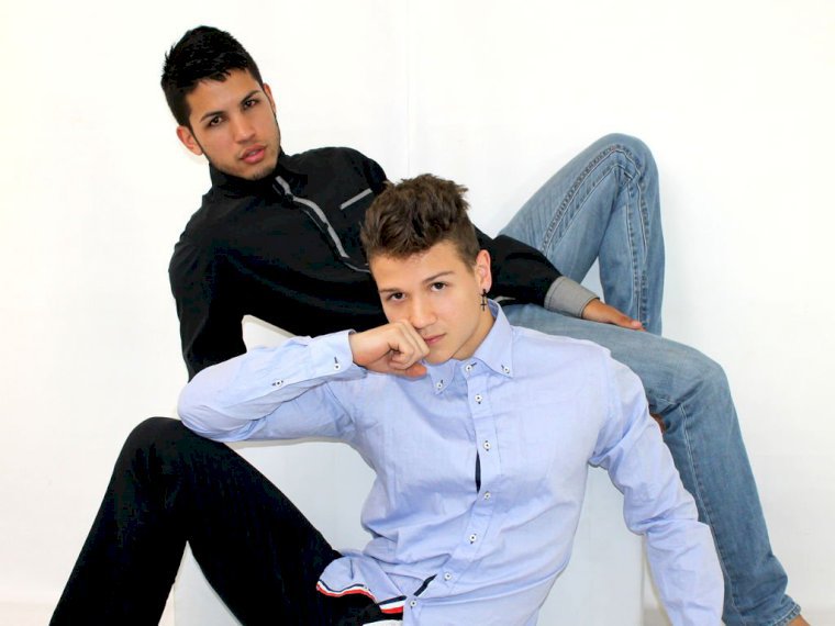 Profil de COUPLETWINK2HOT - Photo n°0