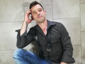 Webcam sex con DeonEllis