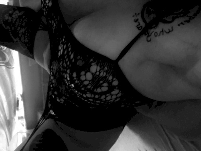 Profil de Inkedmilf91 - Photo n°1