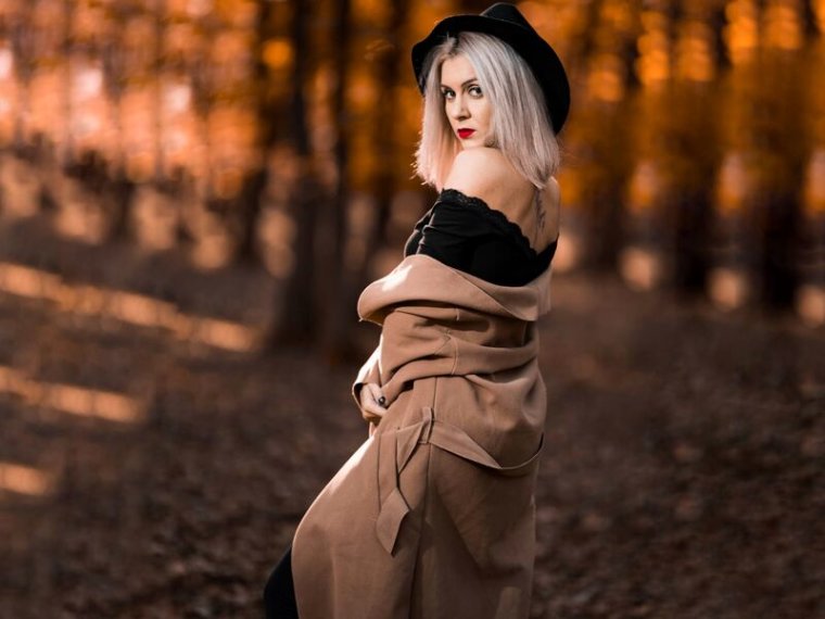 JessicaMayson's profile - Image n°0