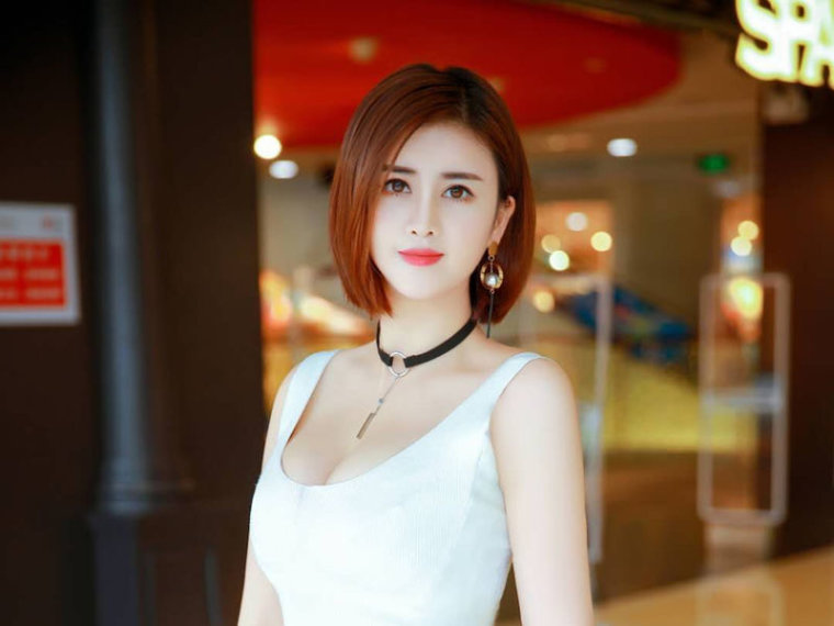 LilyZheng's profile - Image n°0