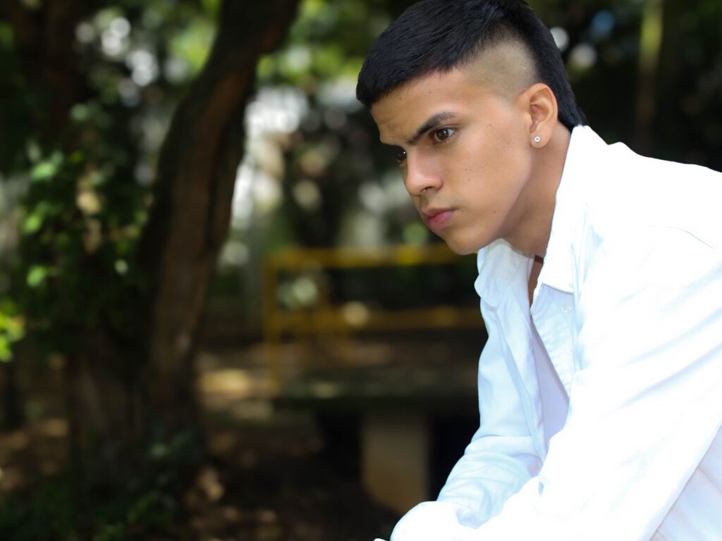 Perfil con Alejandrosalazar - Imagen  n°1