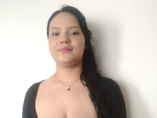 Sexcam Live Show von Cattsquirrtt