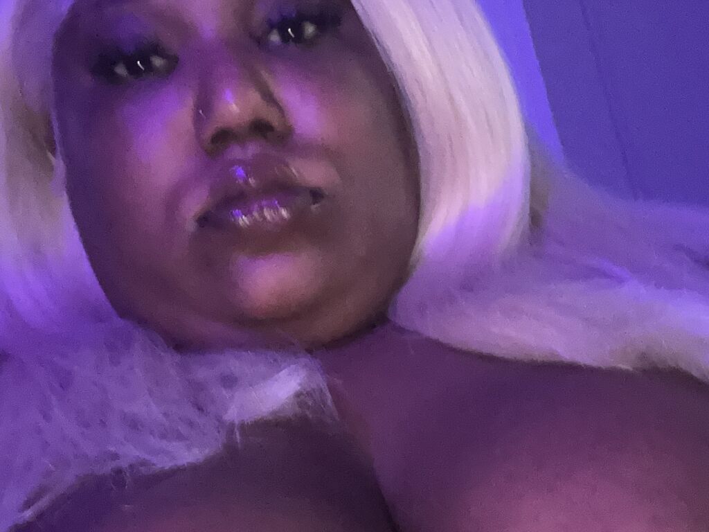 Fatbigbbw's profile - Image n°0