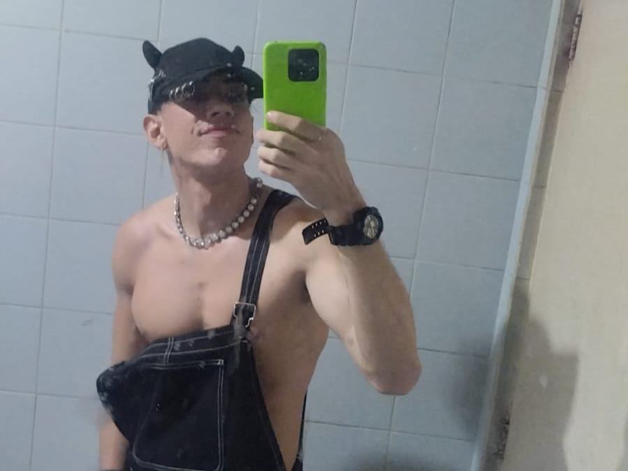 Perfil con Jonathan_Bigcock - Imagen  n°0