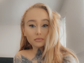 Webcam sex con Juicymel18