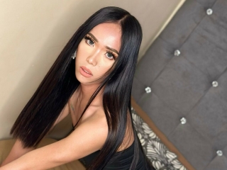 Webcam sex met Kaditalopez