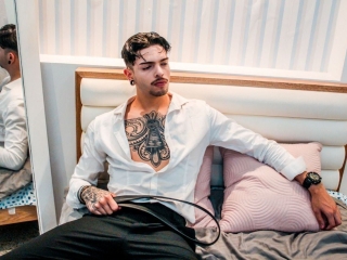 Webcam sex con Kurkoz