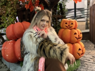 Sexcam Live Show von Lindasenpai