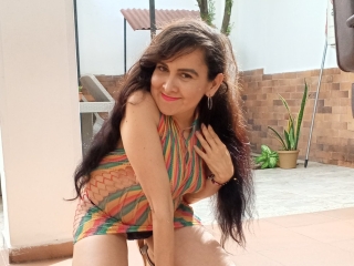 Webcam sex with Miialane