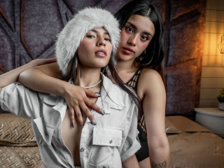 Webcam sex with Naiaraanddhalila