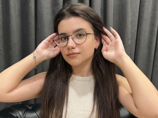 Webcam sex with Paulineheaven