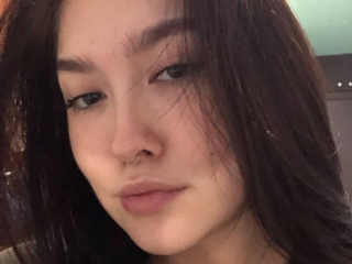 Webcam sex met Reneblossom