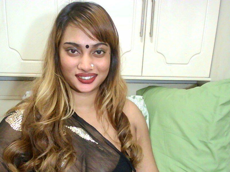 Sexyindianchick's profile - Image n°2